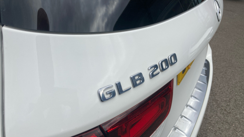 Mercedes-Benz GLB 200 AMG Line Executive 5dr 7G-Tronic Petrol Estate